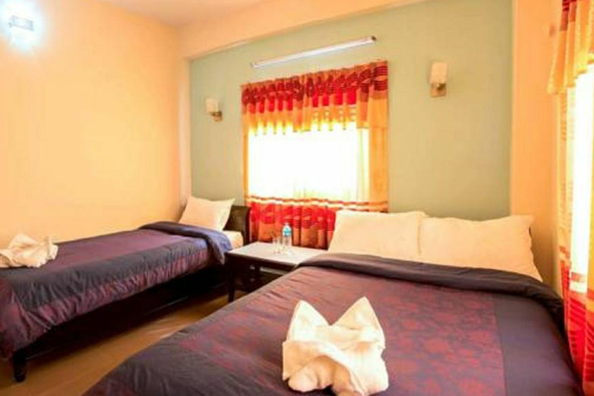 Hotel Atrium Pokhara Exterior foto